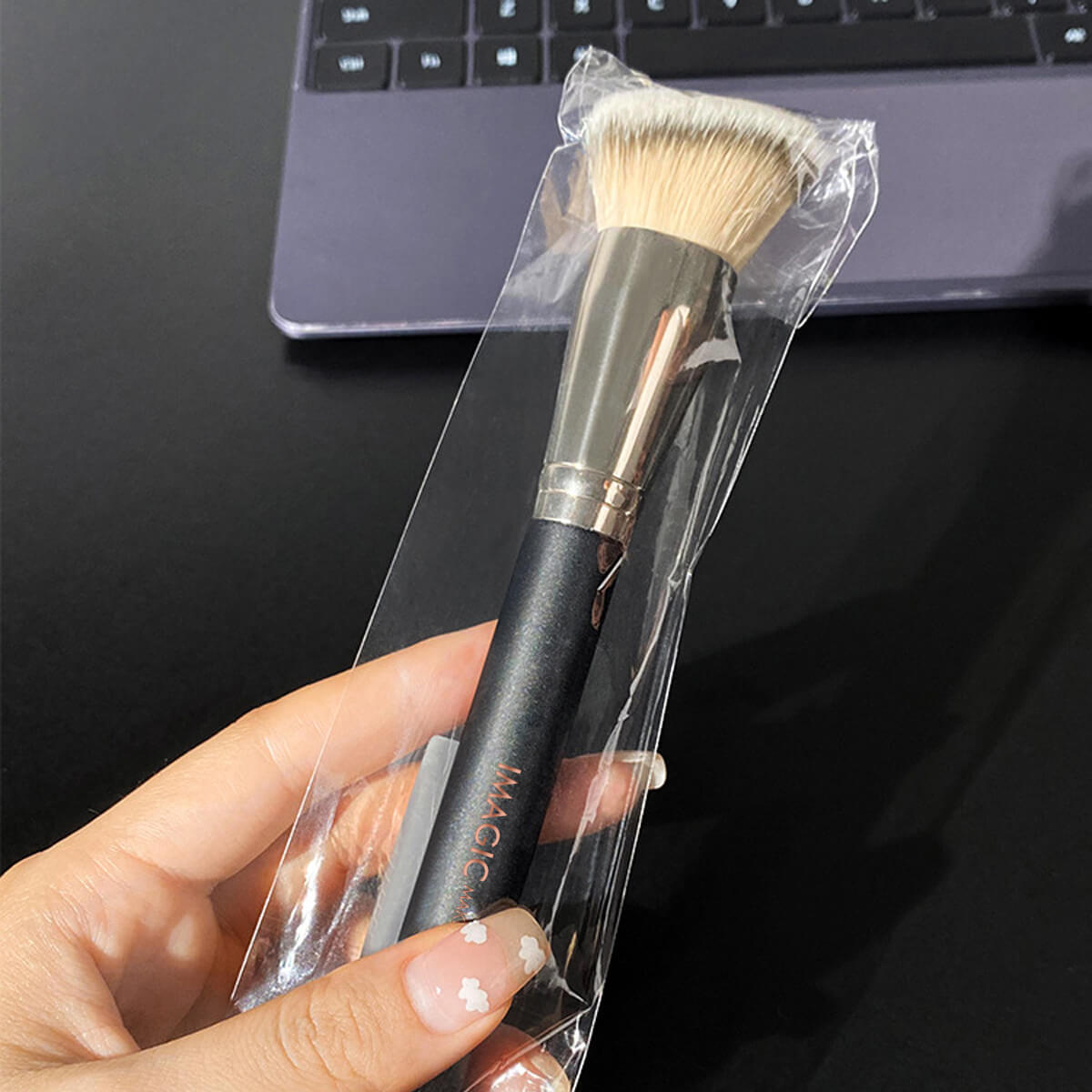 IMAGIC_Single_Foundation_Brush_Wholesale_Supply