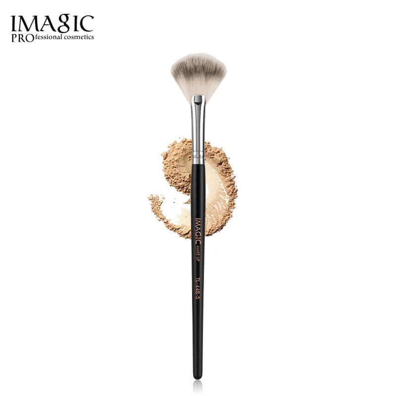 Single_Highlight_Brush_IMAGIC_Cosmetics