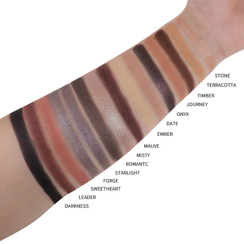 15_Color_Eyeshadow_Palette _IMAGIC_Cosmetics